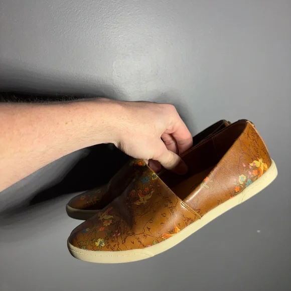 Patricia Nash Lola Slip On Sneakers Womens Size 7 - Picture 2 of 8